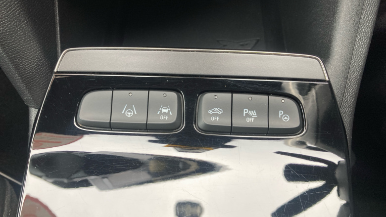 Vauxhall Mokka 100kW Ultimate 50kWh 5dr Auto Electric Hatchback